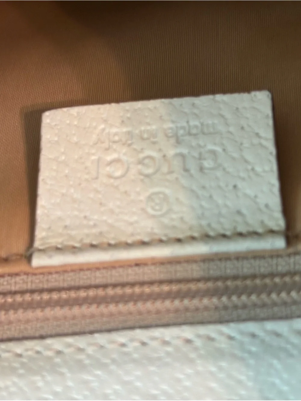 ARCHIVAL Rare Vintage Gucci Tom Ford Off-White Pebbled Leather Jackie Tote Bag